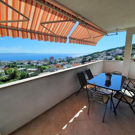 Lovely 3-Bedroom Apartment With Breathtaking View Dugi Rat Ngoại thất bức ảnh
